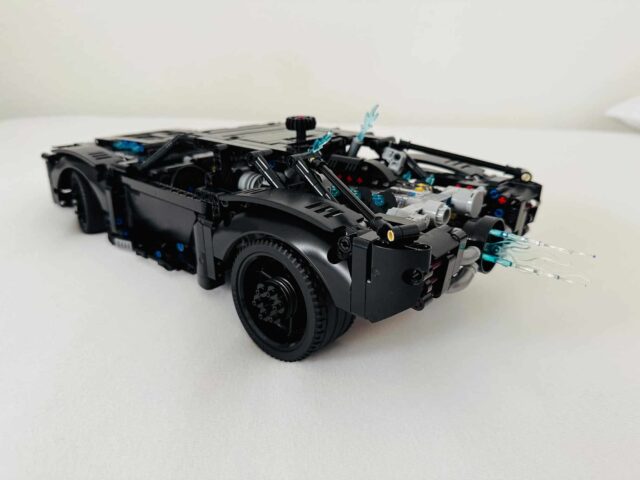 Batmobil aus dem Film The Batman aus Lego