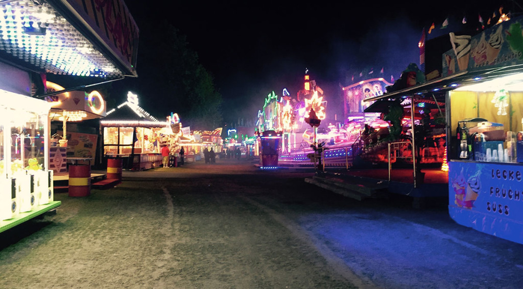 re:publica - Einsame Kirmes in der Nacht