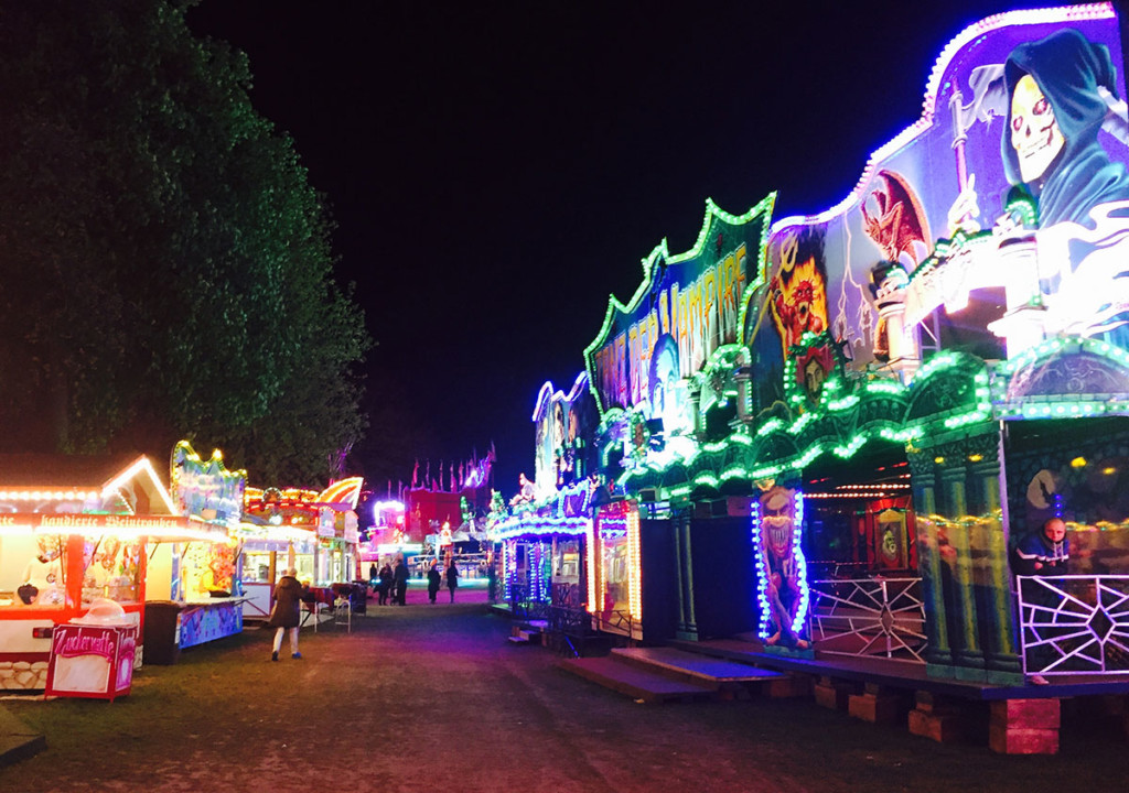 re:publica - Einsame Kirmes in der Nacht